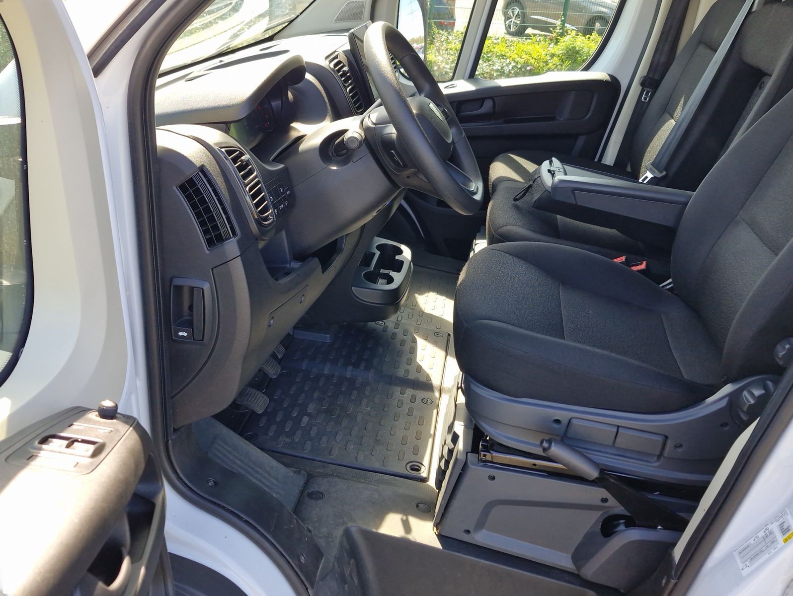 Peugeot Boxer BlueHDi 140 435 L4H2 Navi Virtual Kamera P