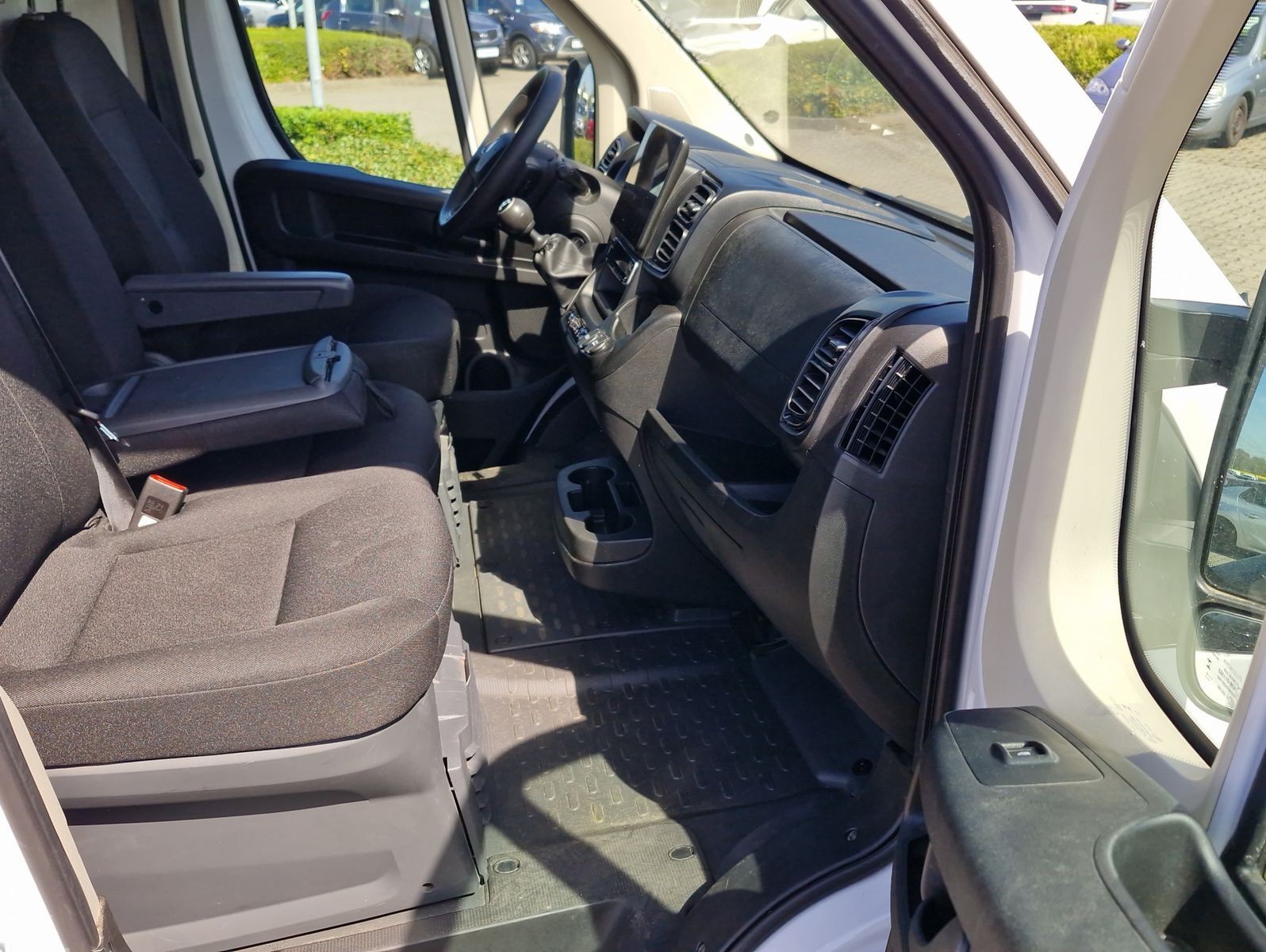 Peugeot Boxer BlueHDi 140 435 L4H2 Navi Virtual Kamera P