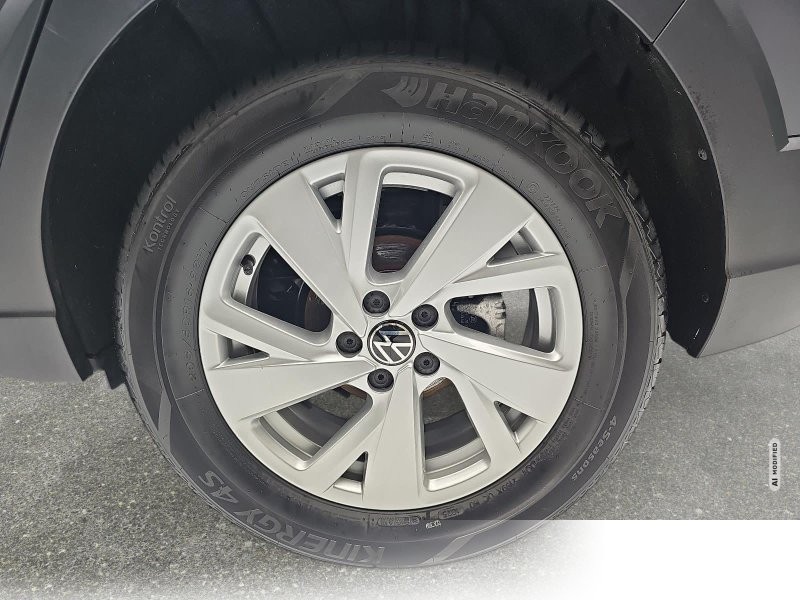 Volkswagen Taigo 1.0 TSI DSG Life Navi LED ACC Sitzheizung PDC Kamera LM16