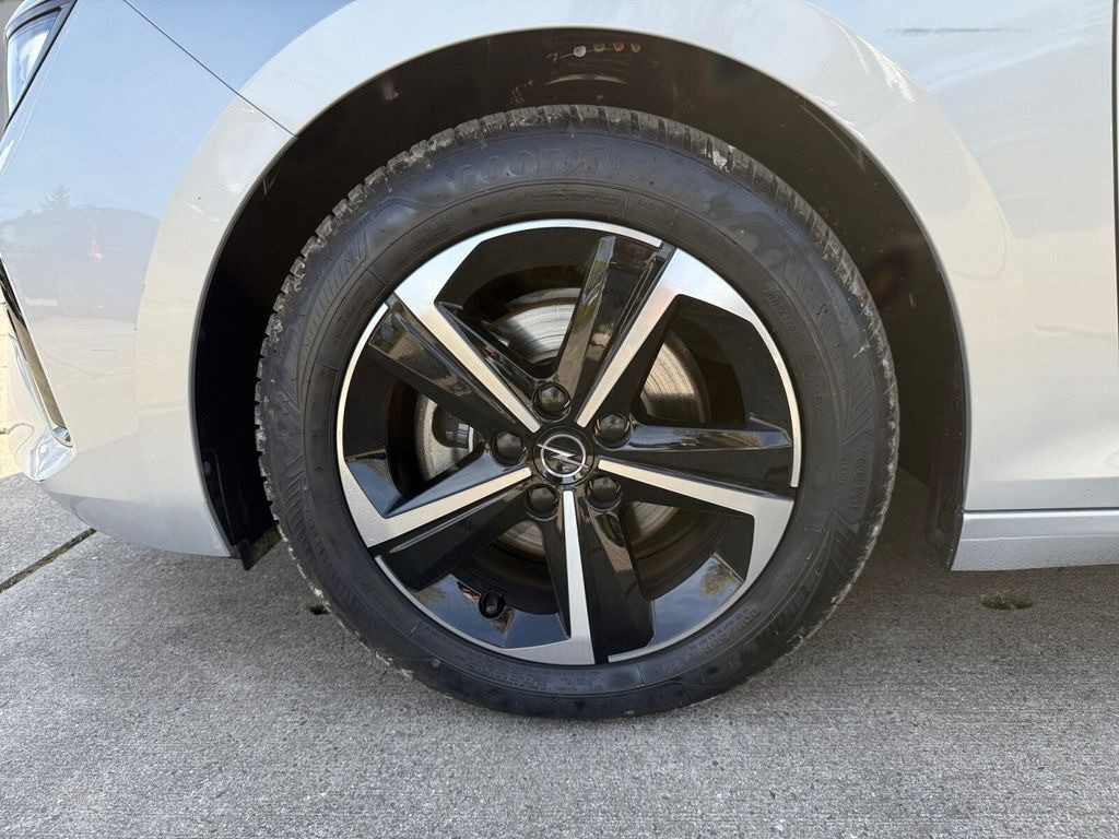 Opel Astra L Turbo GS SITZHEIZUNG+360° RÜCKFAHRKAMERA