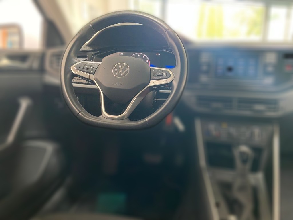 Volkswagen Polo VI 1.0 TSI Life DSG Klimaanlage SHZ LED
