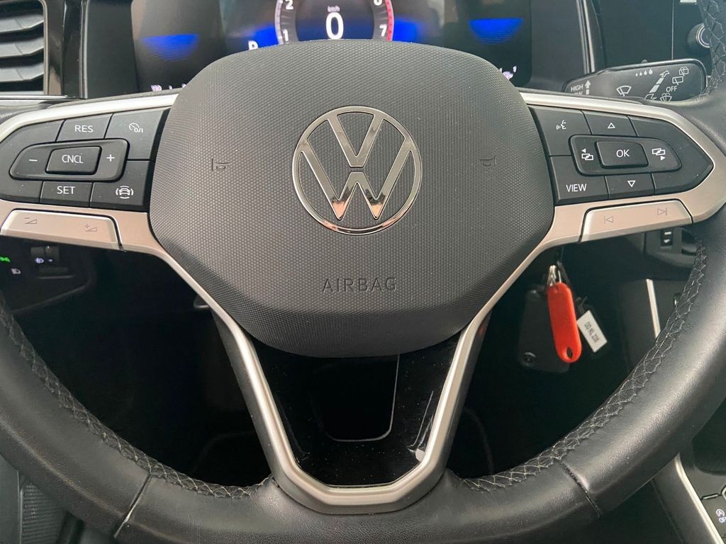 Volkswagen Polo VI 1.0 TSI Life DSG Klimaanlage SHZ LED