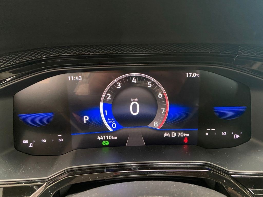 Volkswagen Polo VI 1.0 TSI Life DSG Klimaanlage SHZ LED