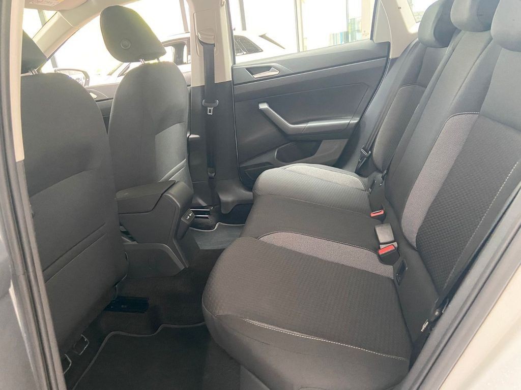Volkswagen Polo VI 1.0 TSI Life DSG Klimaanlage SHZ LED