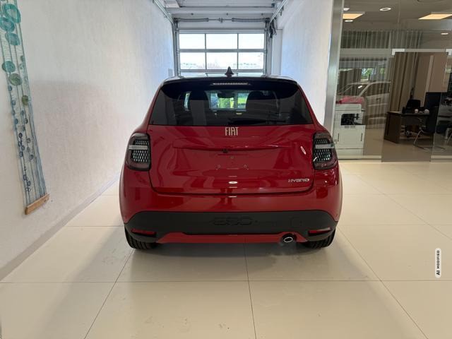 Fiat 600 La Prima Hybrid 1.2 T3 81 kW (110 PS) Klimaautomatik, Massagesitz, Sitzheizu