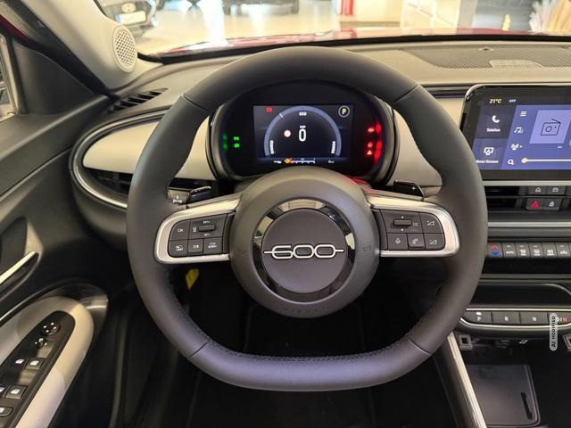 Fiat 600 La Prima Hybrid 1.2 T3 81 kW (110 PS) Klimaautomatik, Massagesitz, Sitzheizu
