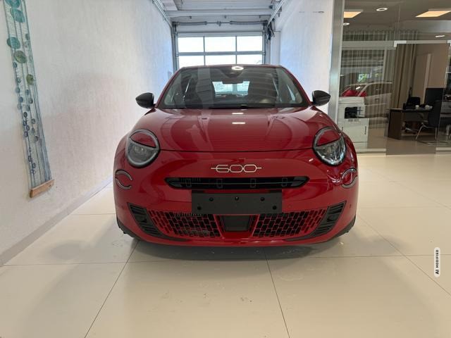 Fiat 600 Speciale Hybrid 1.2 T3 81 kW (110 PS) DCT Winter-Paket, Klimaautomatik, Radi