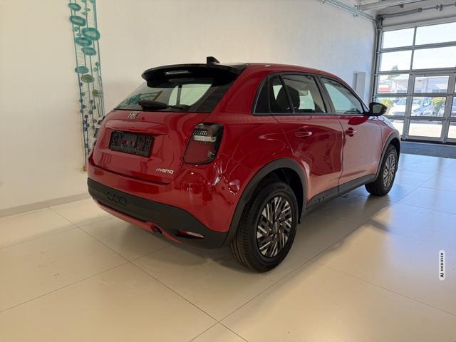 Fiat 600 Speciale Hybrid 1.2 T3 81 kW (110 PS) DCT Winter-Paket, Klimaautomatik, Radi