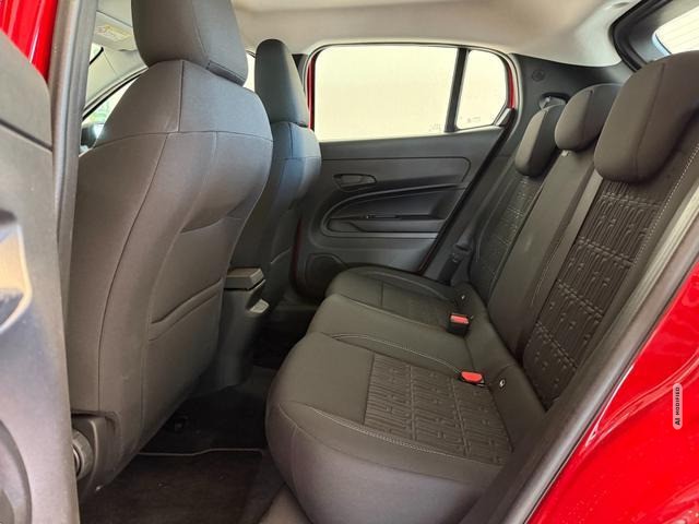 Fiat 600 Speciale Hybrid 1.2 T3 81 kW (110 PS) DCT Winter-Paket, Klimaautomatik, Radi