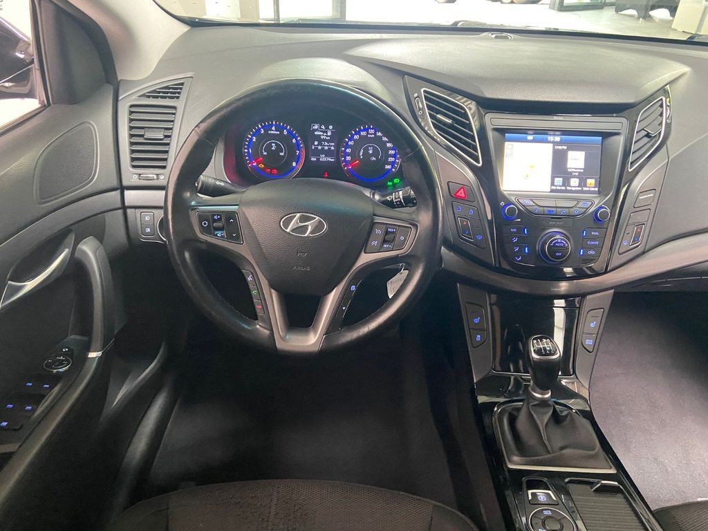 Hyundai i40 cw blue Classic Klimaauto Navi