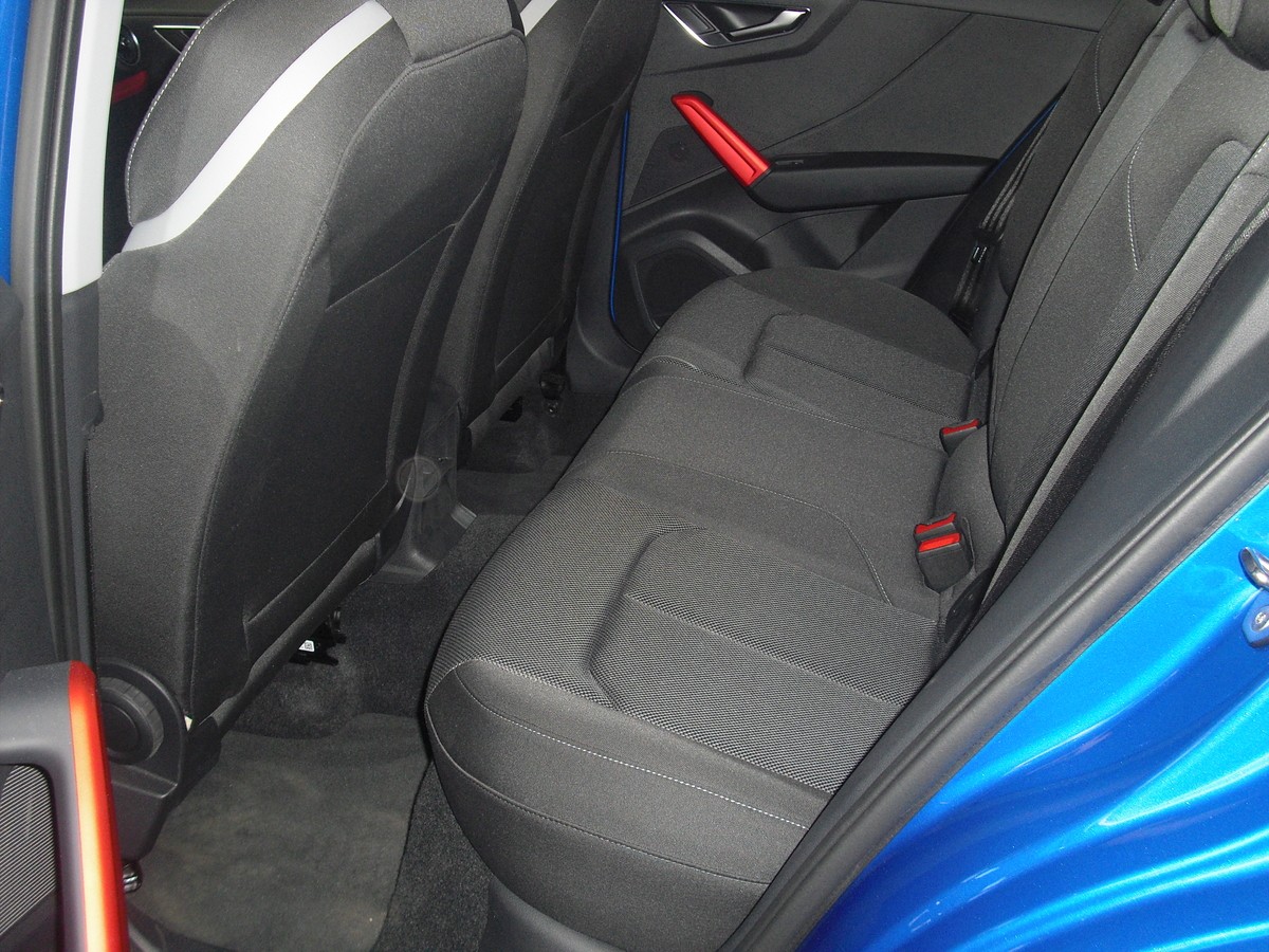 Audi Q2 2.0 40 TFSI quattro s-line MMI/LED/SHZ 