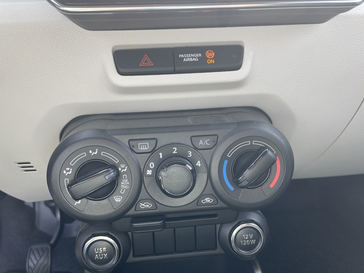 Suzuki Ignis Comfort Rückfahrkamera GJ Reifen neu