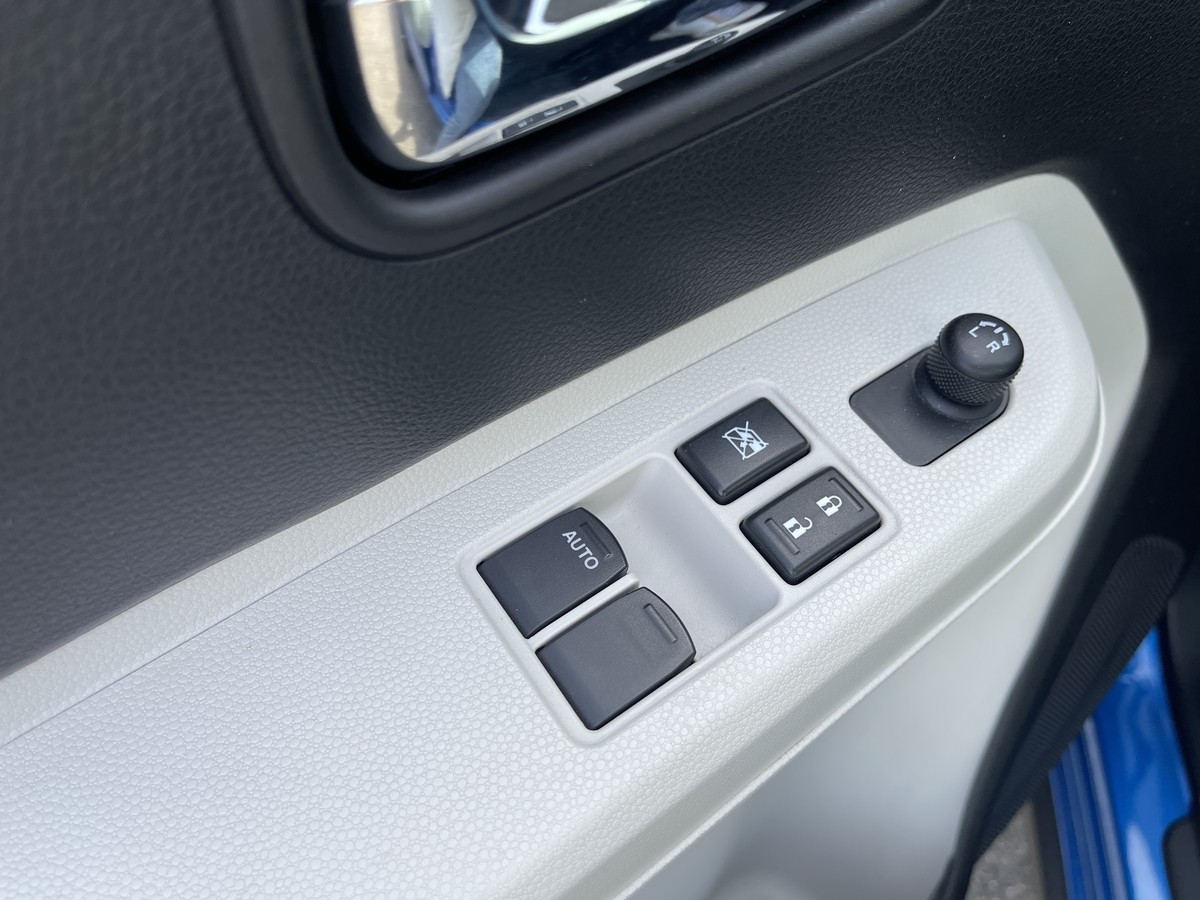 Suzuki Ignis Comfort Rückfahrkamera GJ Reifen neu