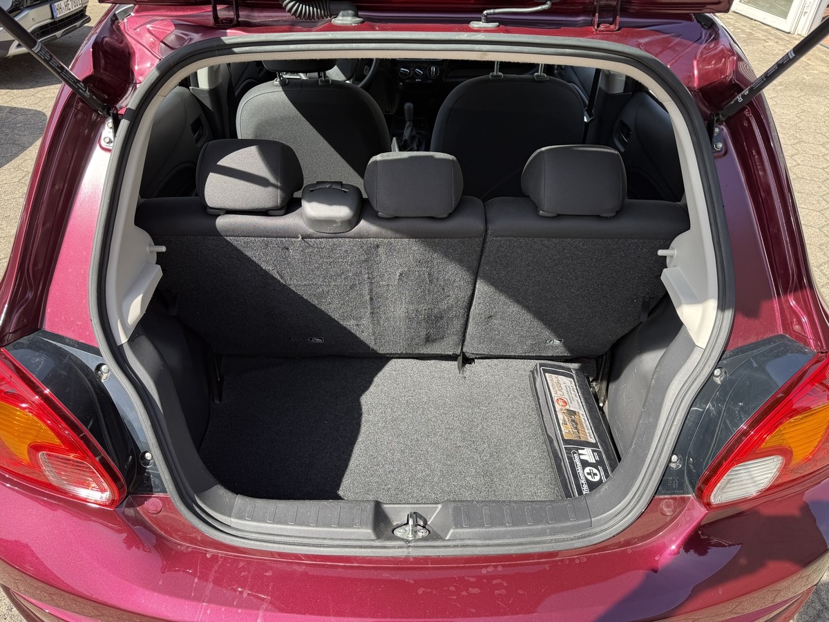 Mitsubishi Space Star Active 1.0  M/T GJR. wenig KM.