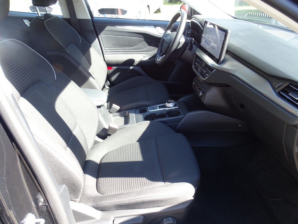 Ford Focus 1.5 EcoBlue Turnier Titanium Automatik