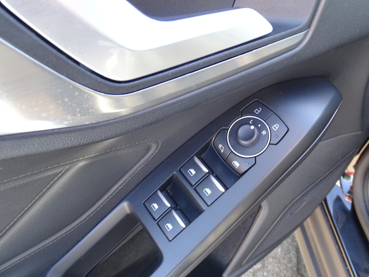 Ford Focus 1.5 EcoBlue Turnier Titanium Automatik