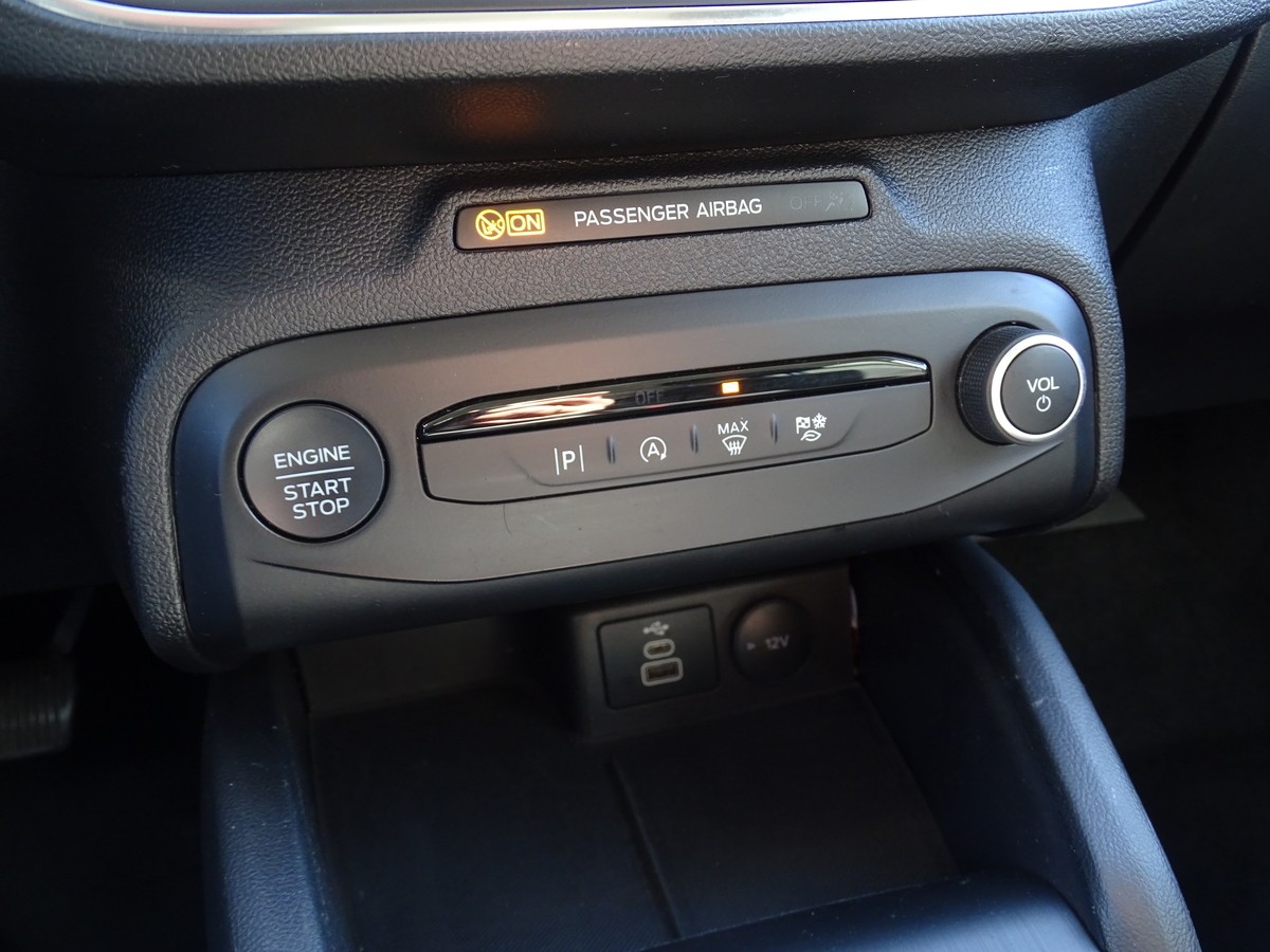 Ford Focus 1.5 EcoBlue Turnier Titanium Automatik