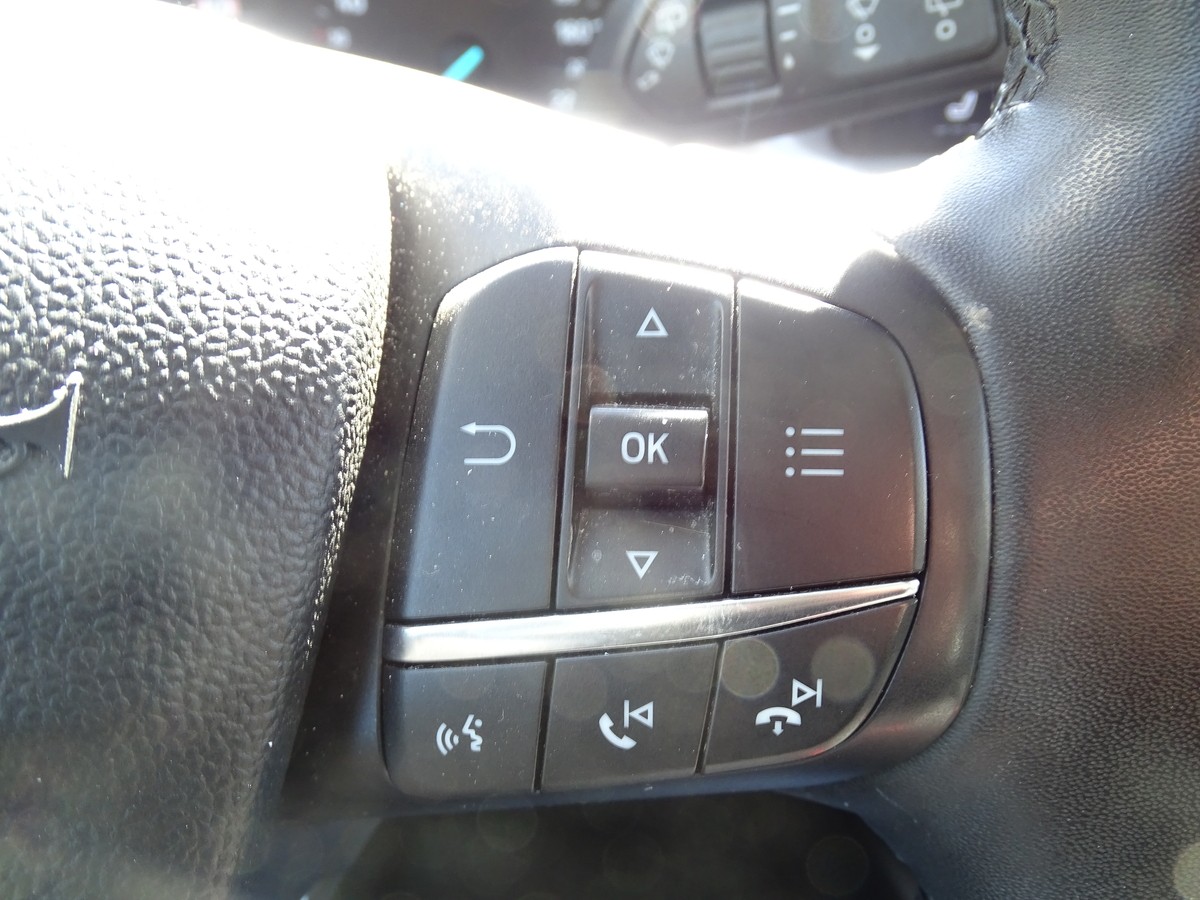 Ford Focus 1.5 EcoBlue Turnier Titanium Automatik