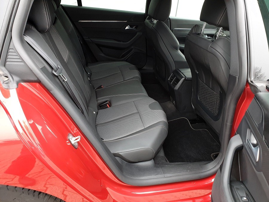Peugeot 508 SW BlueHDi 130 EAT8 Allure Pack Automatik Tageszulassung