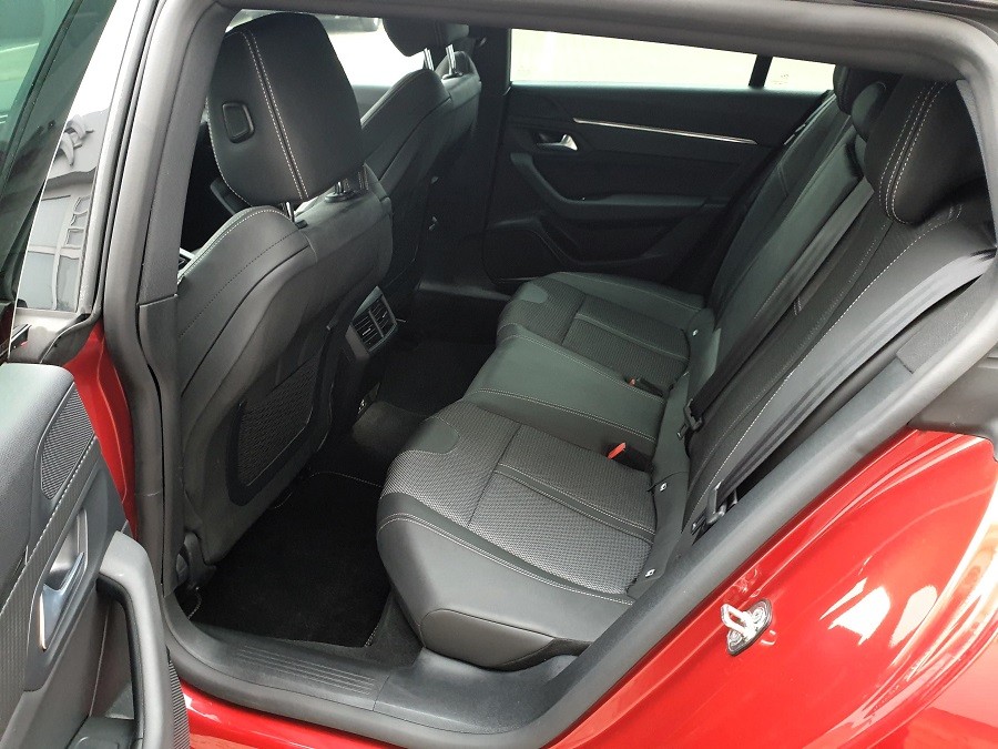 Peugeot 508 SW BlueHDi 130 EAT8 Allure Pack Automatik Tageszulassung