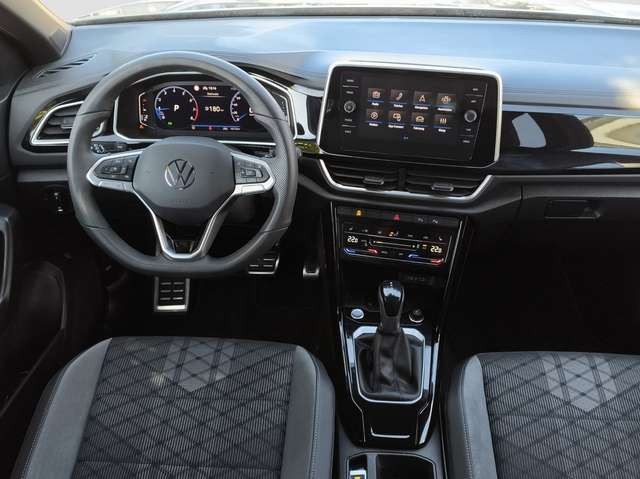 Volkswagen T-Roc 1.5 TSI DSG R-Line LED PARK-ASSIST RFK