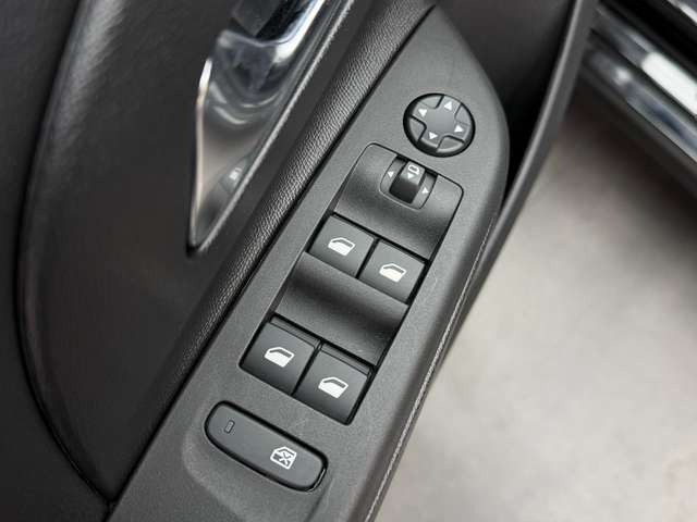 Opel Corsa GS 1.2 |NAVI|KAM|VIRT|BLACK|ALLWETTER|