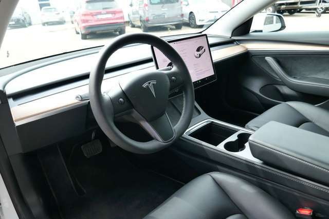 Tesla Model 3 Langstreckenbatt. Allradantrieb 93% SOH