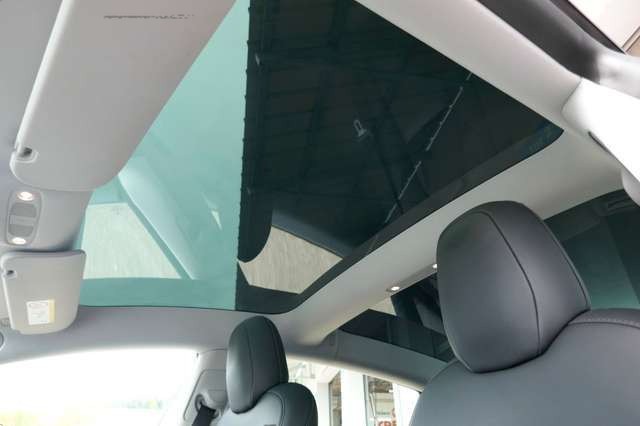Tesla Model 3 Langstreckenbatt. Allradantrieb 93% SOH
