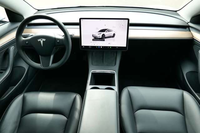 Tesla Model 3 Langstreckenbatt. Allradantrieb 93% SOH