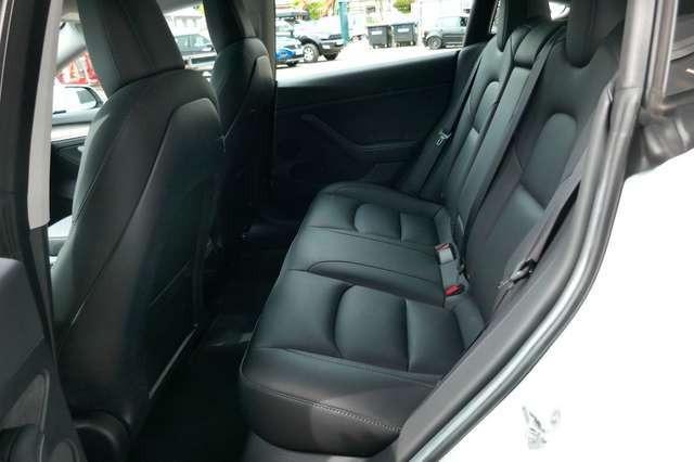 Tesla Model 3 Langstreckenbatt. Allradantrieb 93% SOH
