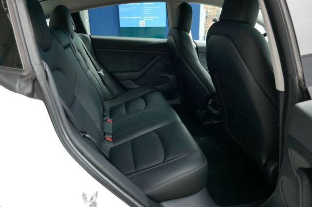 Tesla Model 3 Langstreckenbatt. Allradantrieb 93% SOH