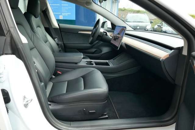 Tesla Model 3 Langstreckenbatt. Allradantrieb 93% SOH