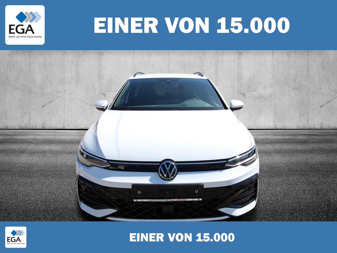 Volkswagen Golf VIII Variant 1.5 TSI R-Line LED+KAMERA+ACC...