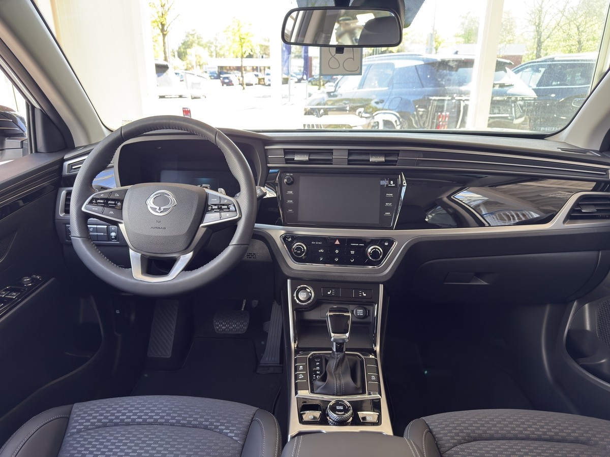 KGM Korando Nomad Plus 1.5 T-GDi A/T
