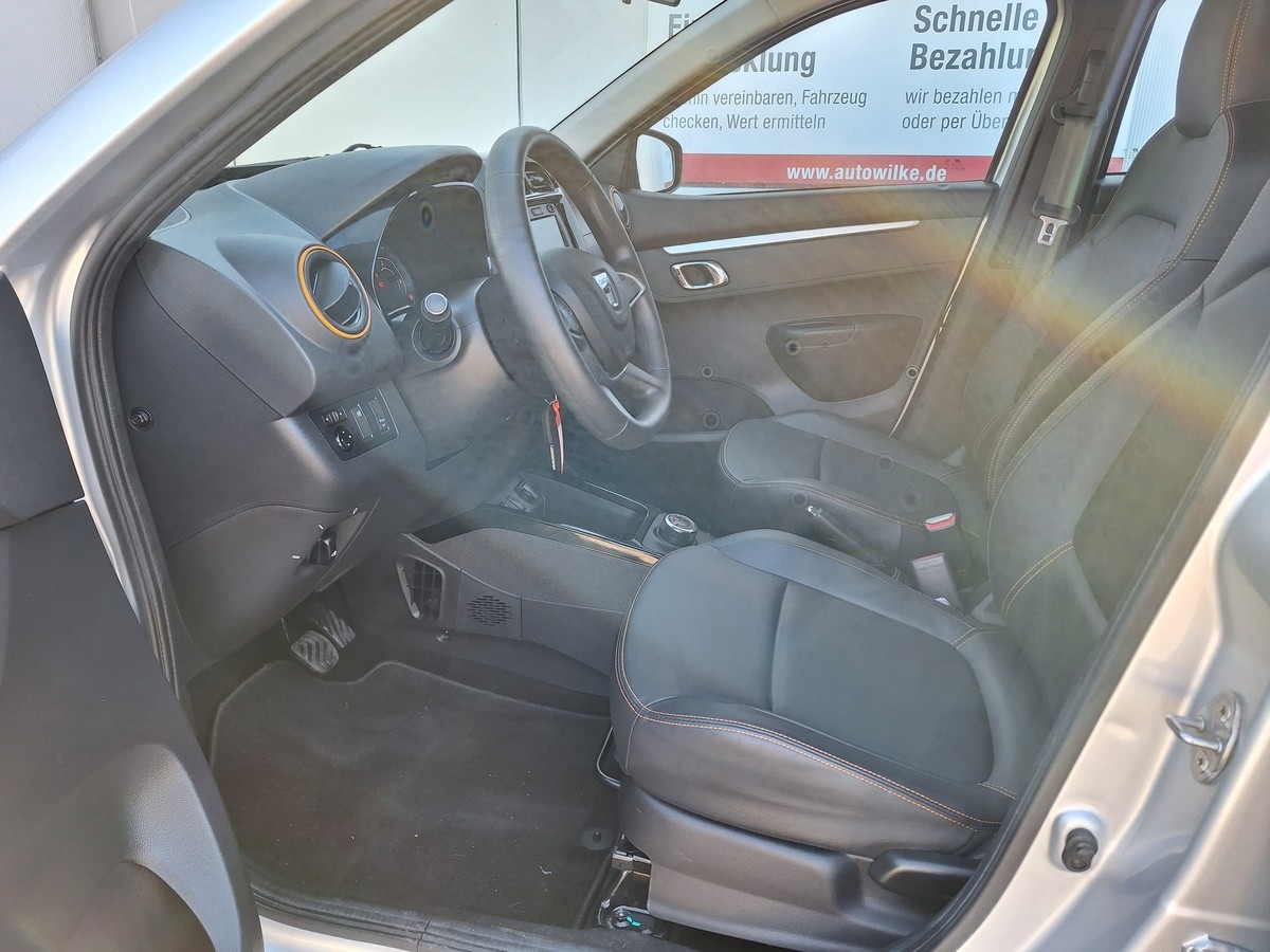 Dacia Spring Electric 45 * Leder * Rückfahrkamera * Winterräder 