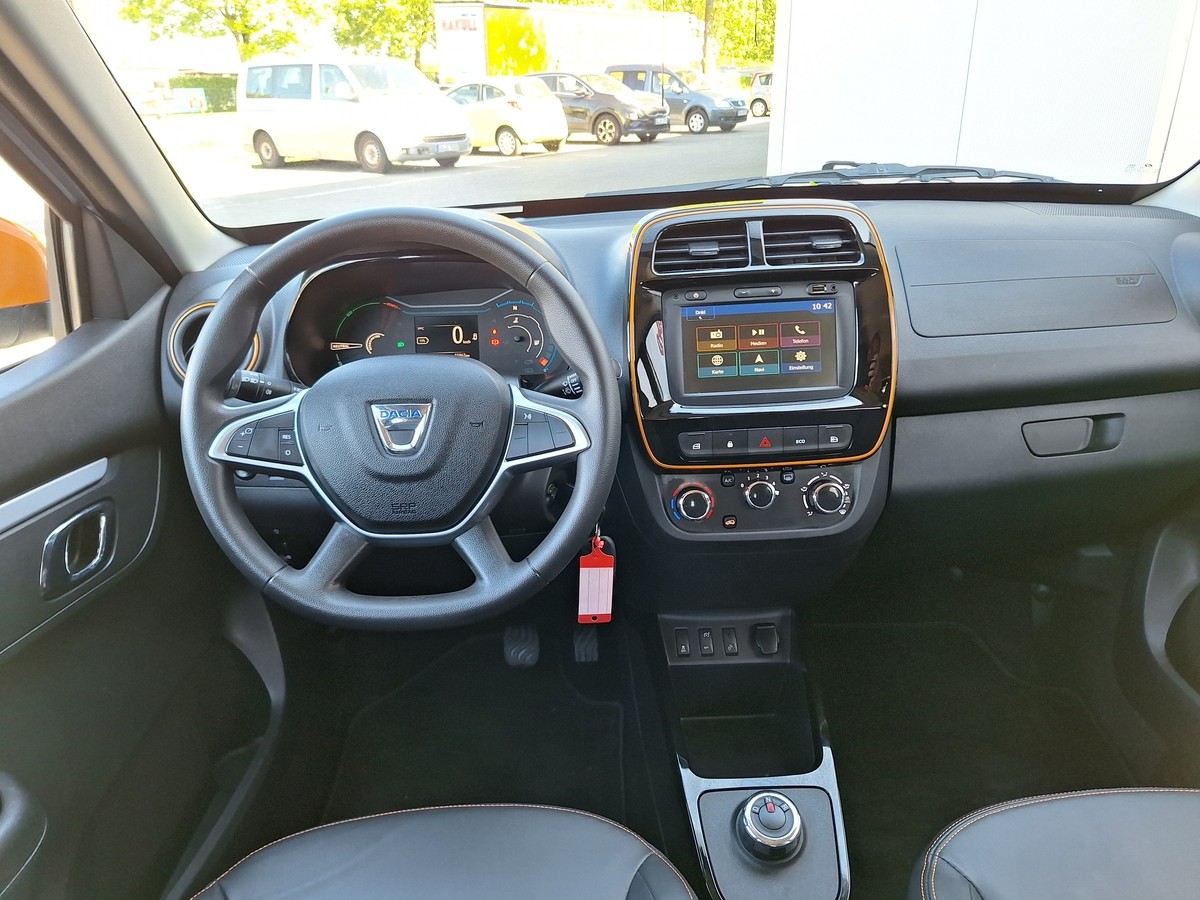 Dacia Spring Electric 45 * Leder * Rückfahrkamera * Winterräder 