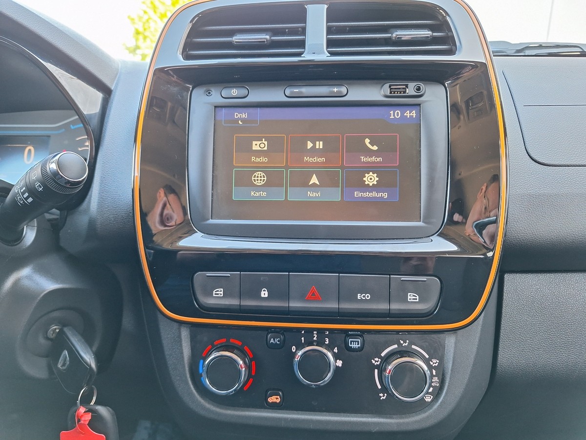 Dacia Spring Electric 45 * Leder * Rückfahrkamera * Winterräder 