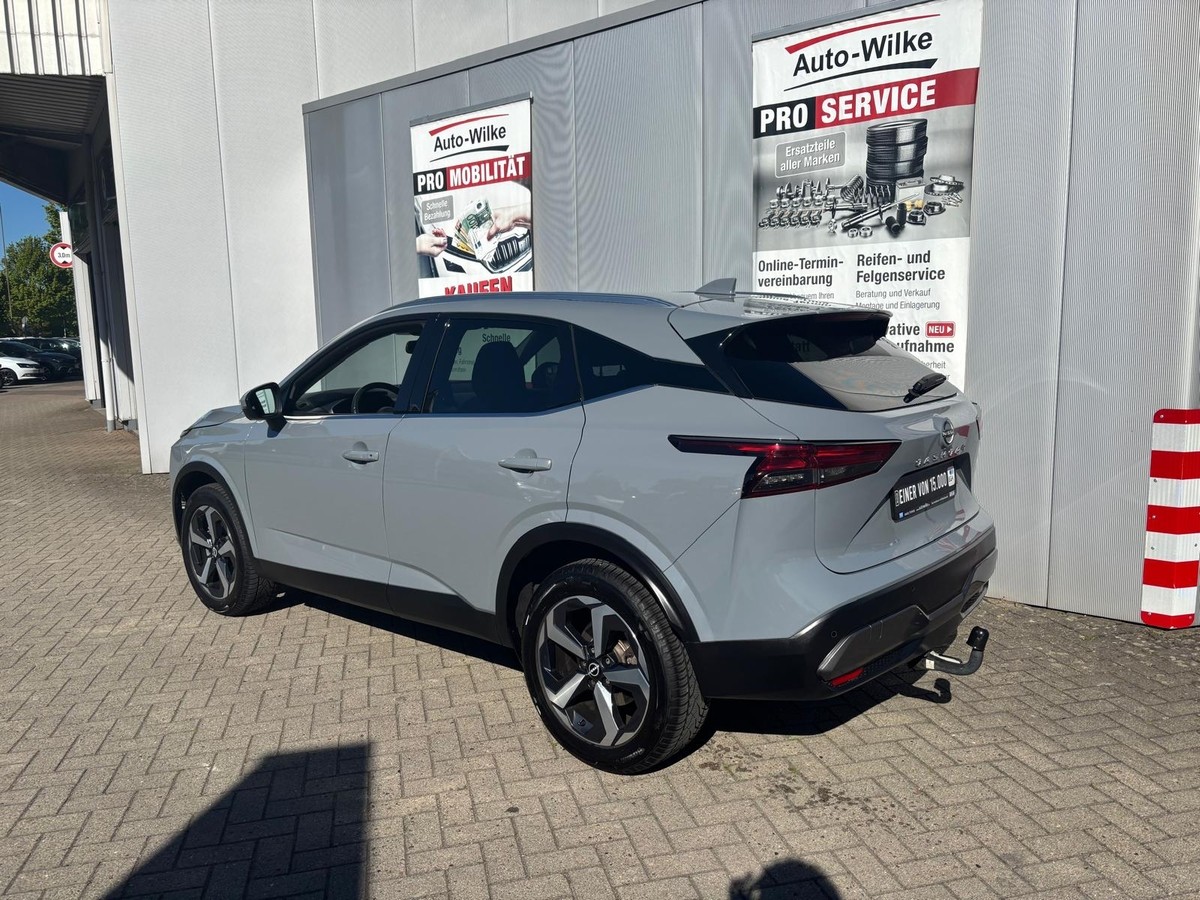 Nissan Qashqai 1.3 DIG-T N-Connecta*Kamera*AT*GJR*Pano*AHK*
