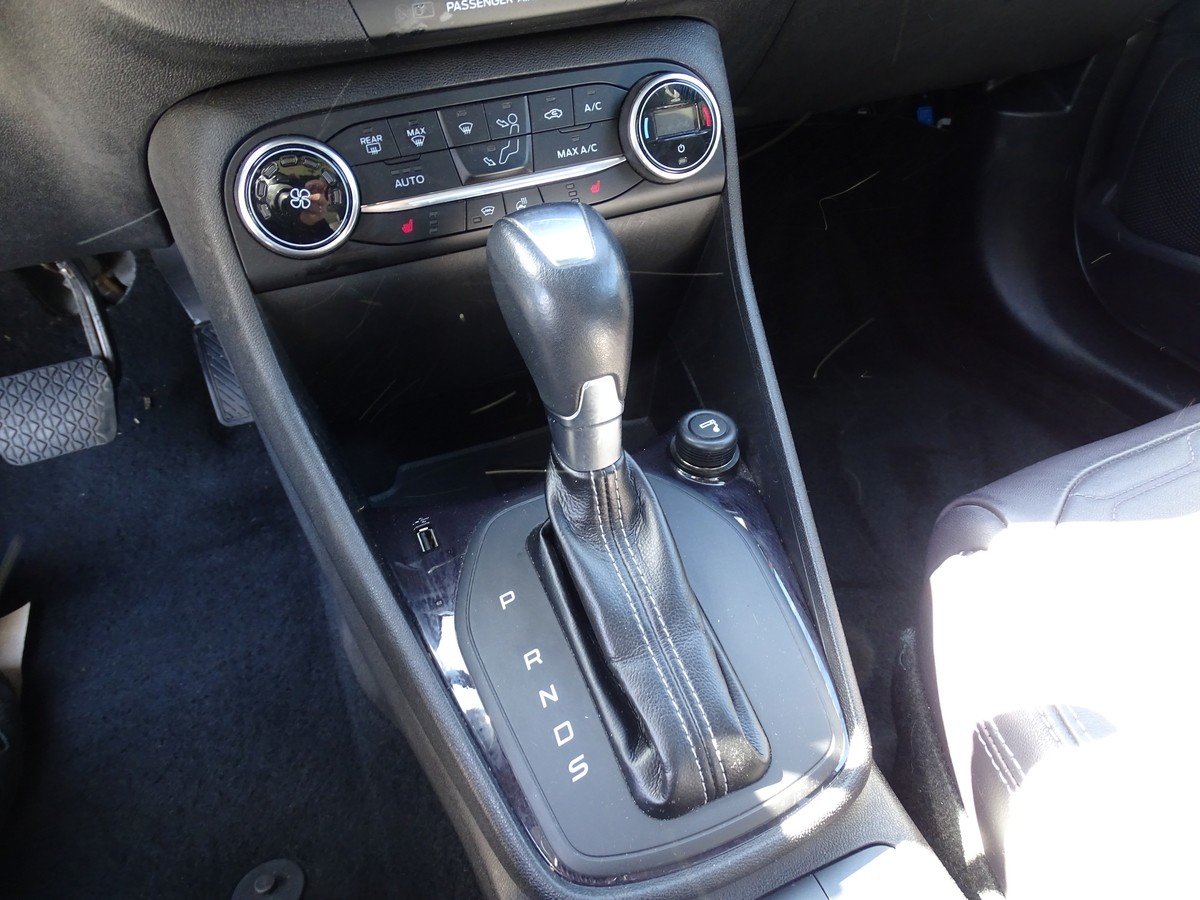 Ford Fiesta 1.0 EcoBoost Vignale Automatik AT Motor
