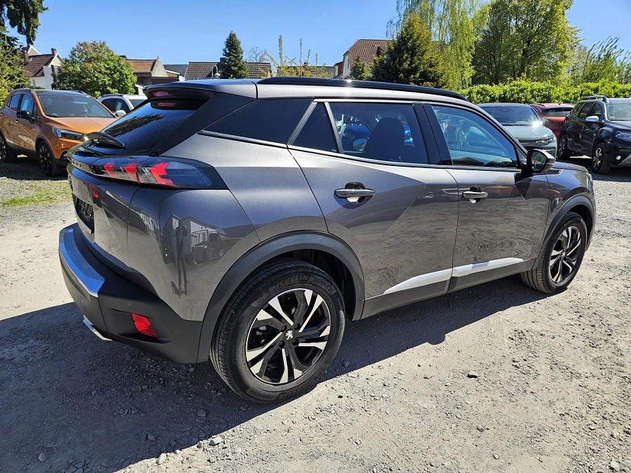 Peugeot 2008 Allure Pack PureTech 130 EAT8 Automatik