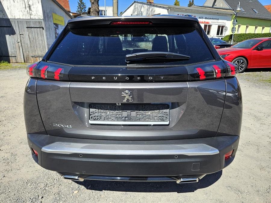 Peugeot 2008 Allure Pack PureTech 130 EAT8 Automatik
