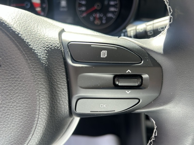 Kia Picanto 1.0 DREAM TEAM EDITION AUTOMATIK*SHZG*NAVI*R-CAM