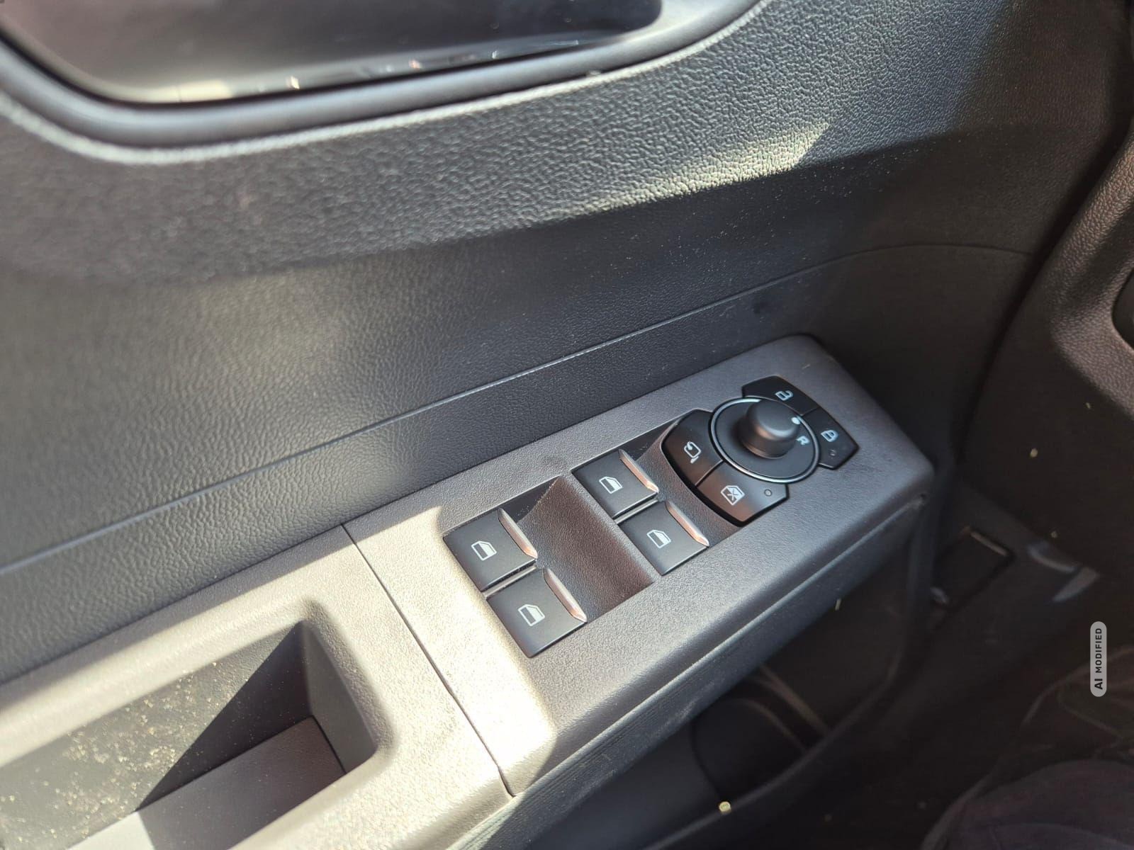 Ford Tourneo Courier 1.0 EcoBoost 125PS Active Teil-Leder Sitzheizung Lenkradheizung 