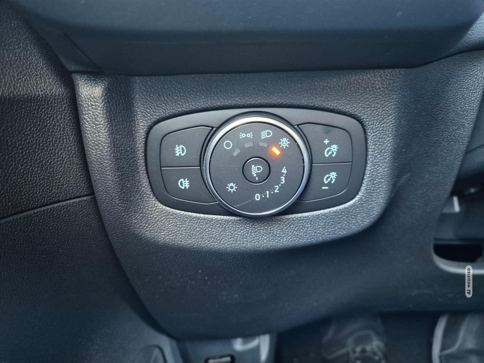 Ford Tourneo Courier 1.0 EcoBoost 125PS Active Teil-Leder Sitzheizung Lenkradheizung 