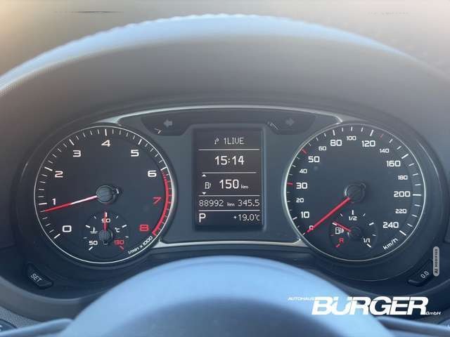 Audi A1 Sportback Pano Navi Bi-Xenon-Plus Klimaautom Bluet