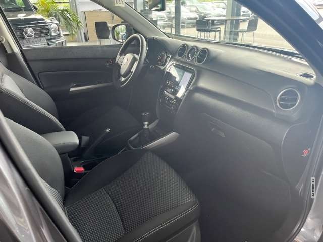Suzuki Vitara 1.4 Comfort Facelift Navi AHK LED Kamera ACC SitzH