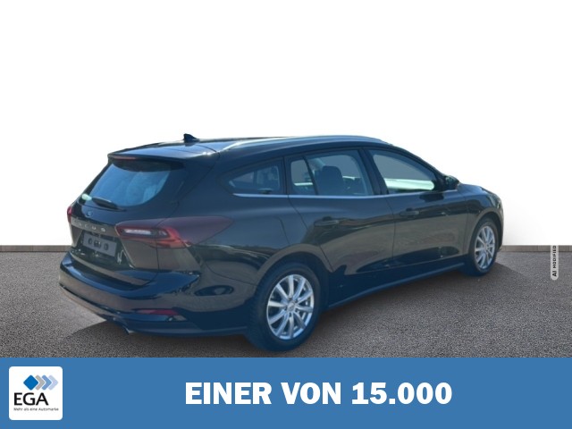 Ford Focus Turnier Titanium NAVI AHK LED ACC SHZ Apple CarPlay