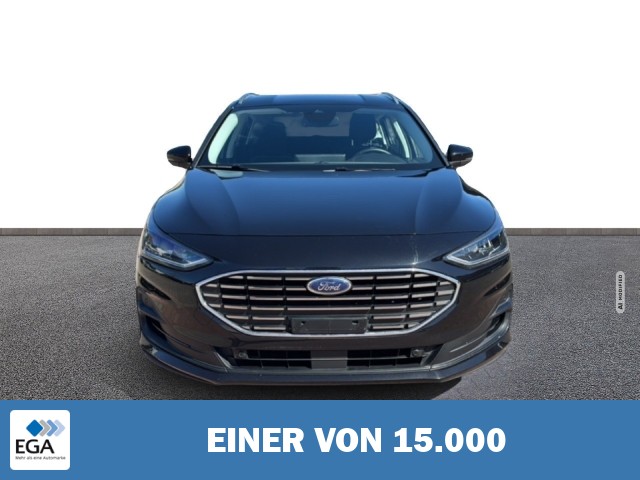 Ford Focus Turnier Titanium NAVI AHK LED ACC SHZ Apple CarPlay