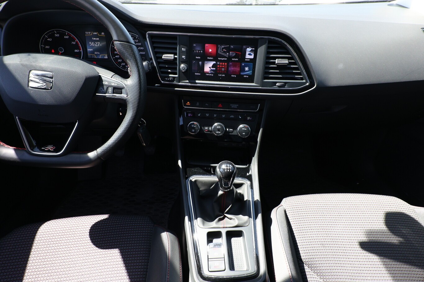 Seat Leon ST 1.4 TSI 150 FR Pano LED Nav PDC LM18Z