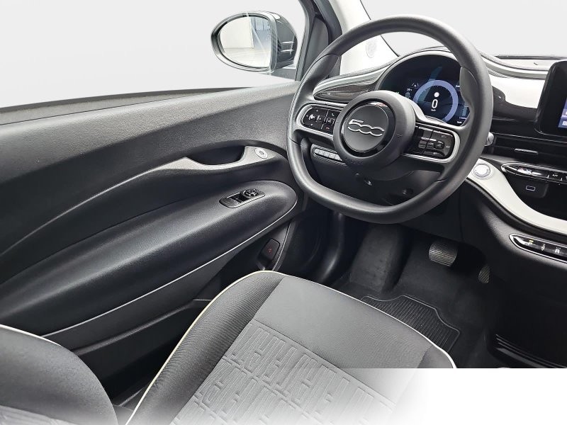 Fiat 500 ELEKTRO 23.8 KWH ACTION KLIMA SITZH. APPLE/ANDROID ALLSEASON